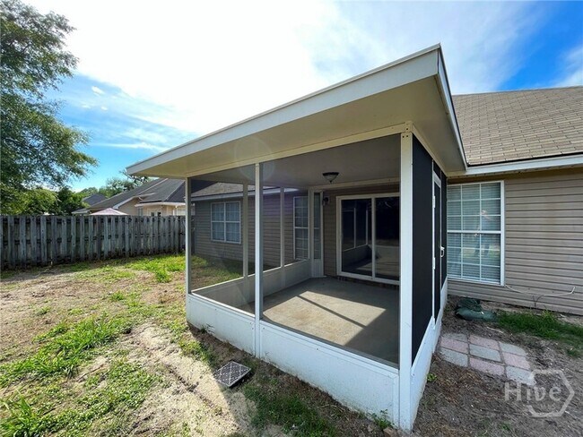 Building Photo - 322 Laurel Hill Cir