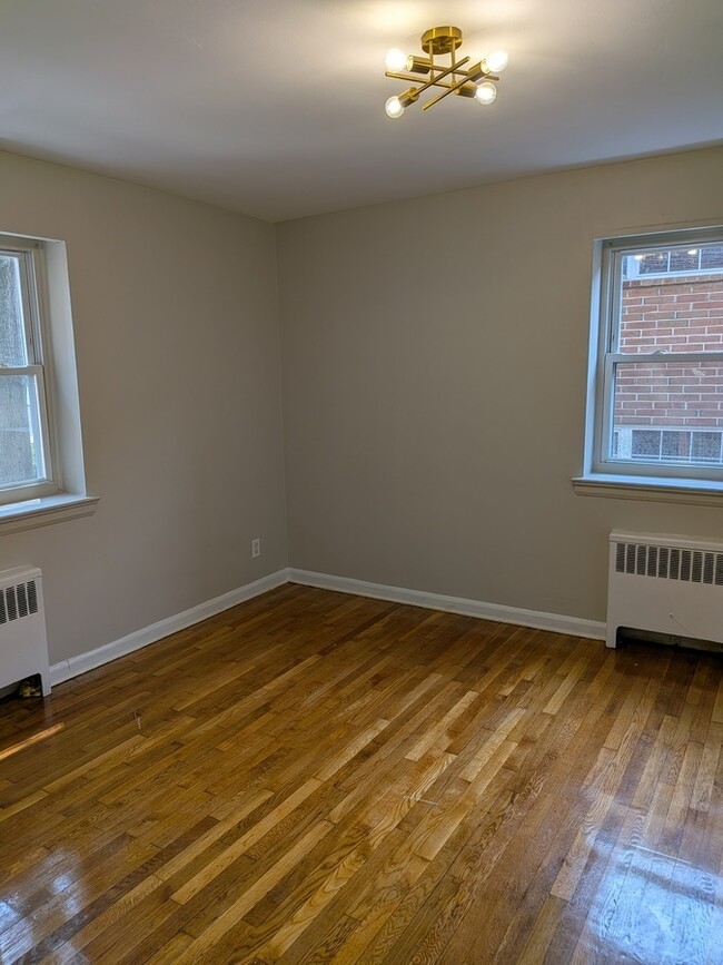 Building Photo - 1282 Clinton Ave