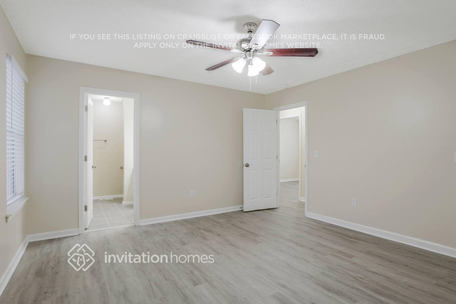 Building Photo - 1350 Stoneleigh Way