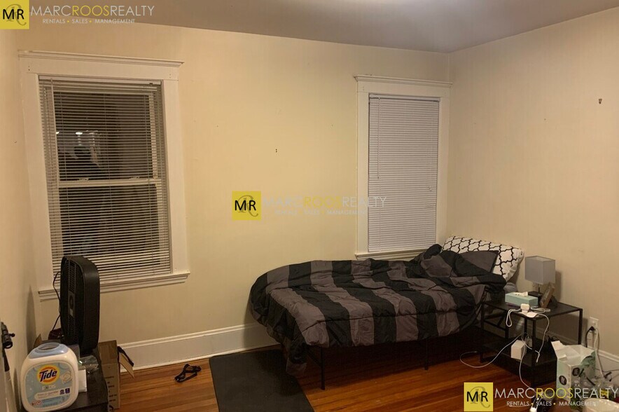 Building Photo - 96 Chestnut Hill Ave