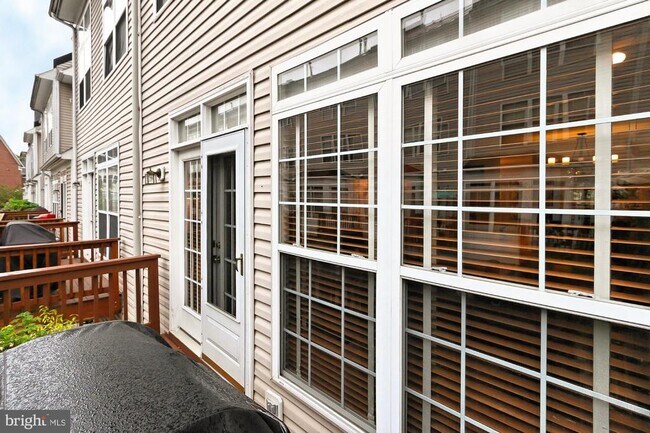 Building Photo - 265 Medlock Ln