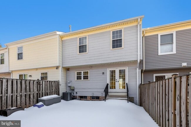 Building Photo - 13416 Whaley Ct