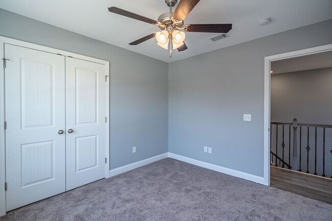 Building Photo - 281 Cypress Creek Dr NE