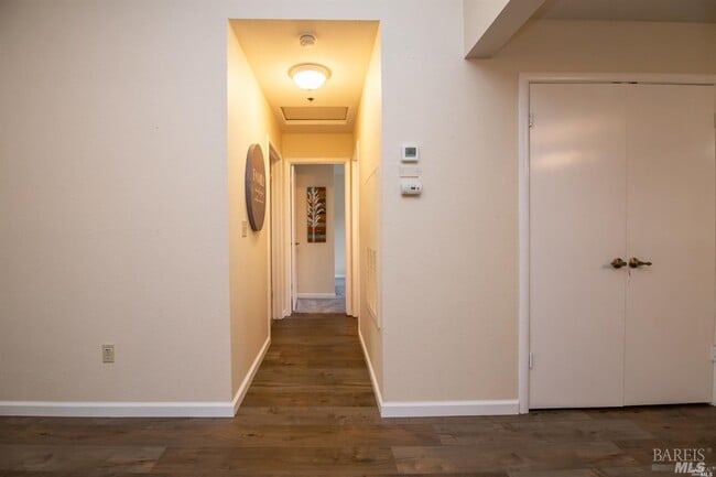 Building Photo - 158 Bryce Way