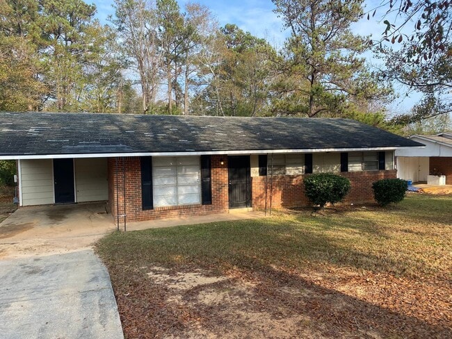 Primary Photo - Move-In Ready 3-Bedroom Home in the Heart of Columbus!