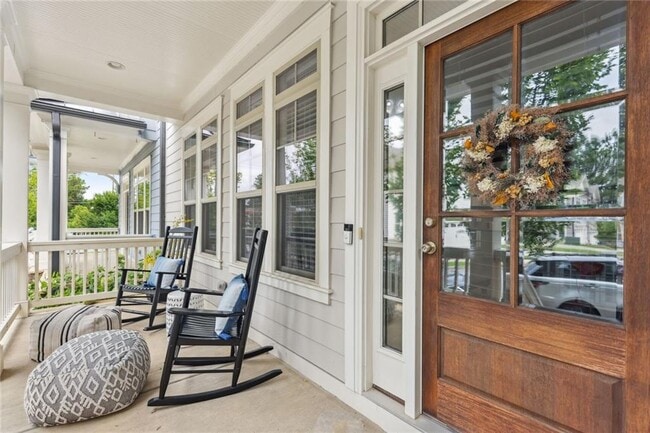 Building Photo - 1007 Edgemont Dr