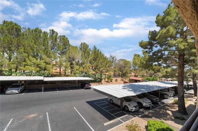 Building Photo - 2200 S Fort Apache Rd