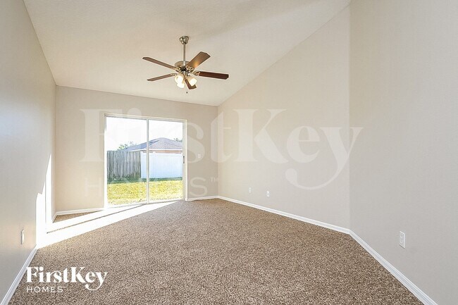 Building Photo - 12101 Feldwood Creek Ln