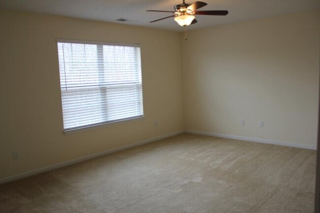 Building Photo - 1629 River Main Ct