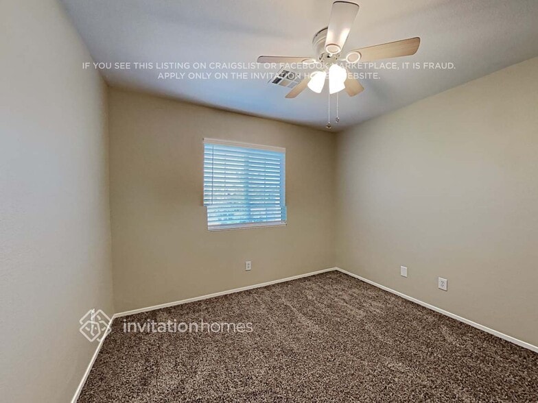 Building Photo - 6135 Yucca Fields Ct