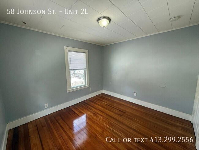 Building Photo - 58 Johnson St