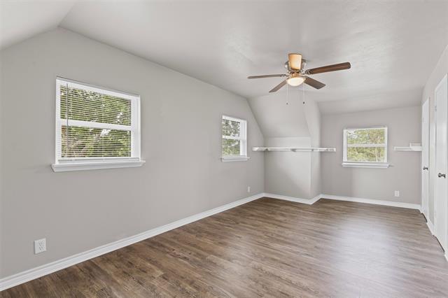 Building Photo - 6008 Bear Creek Dr E