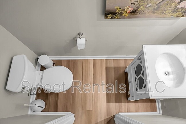 Building Photo - 733 Ralston Ct