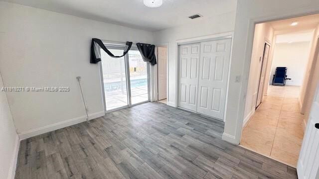 Building Photo - 6980 Scott St