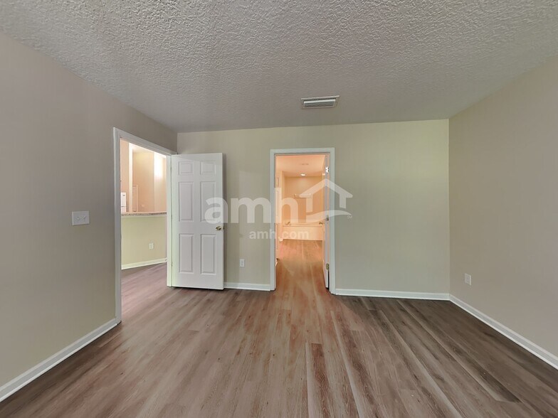 Building Photo - 13907 Nations Eagle Ln