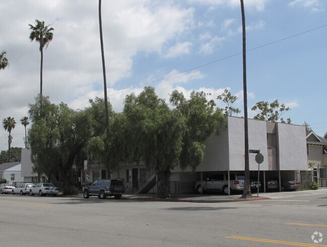 Building Photo - 25126 Belle Porte Ave