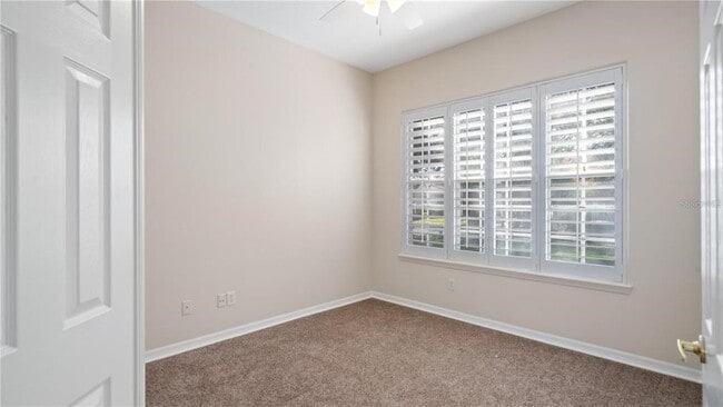 Building Photo - 7773 Debeaubien Dr