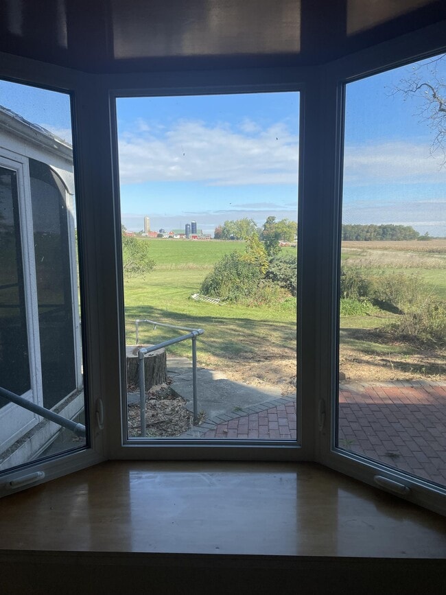 Building Photo - 7020 Brown Rd