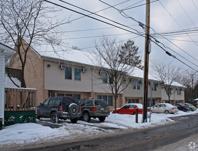 Building Photo - 341-351 W Nittany Ave