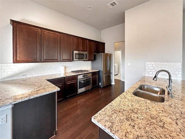 Building Photo - 2644 Granite Hill Dr