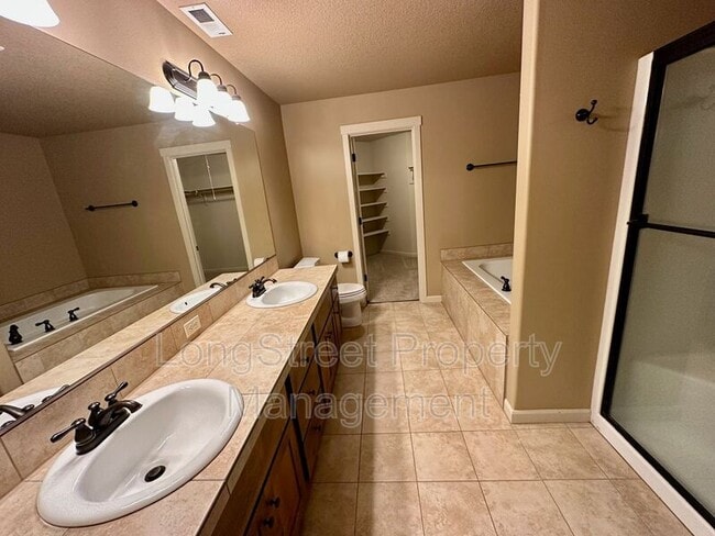 Building Photo - 14234 Murren Way