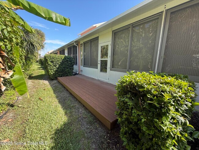 Building Photo - 176 Casseekee Trl