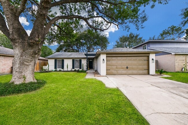 Building Photo - 23931 Pepperrell Pl St