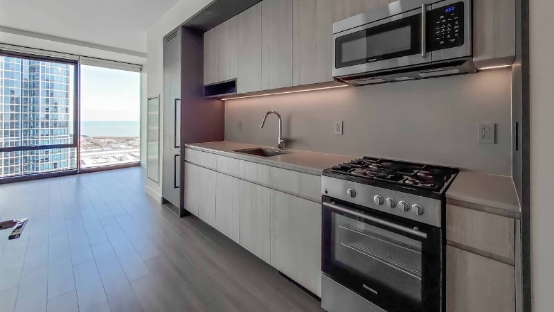 Primary Photo - 101 E Roosevelt Rd