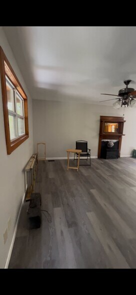 Building Photo - 280 Norris Shores Dr