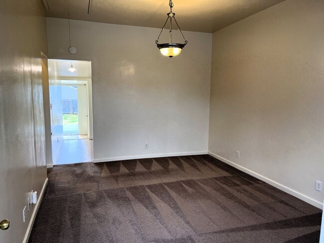 Building Photo - Dog Friendly Eureka Home With Fully Fenced...