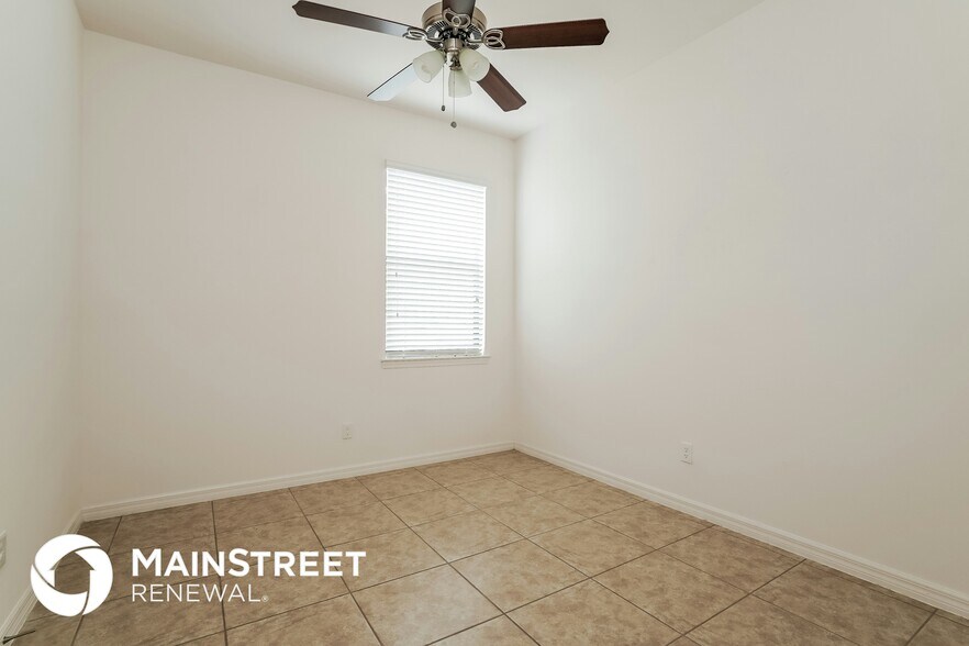 Building Photo - 1628 SW 19th Terrace