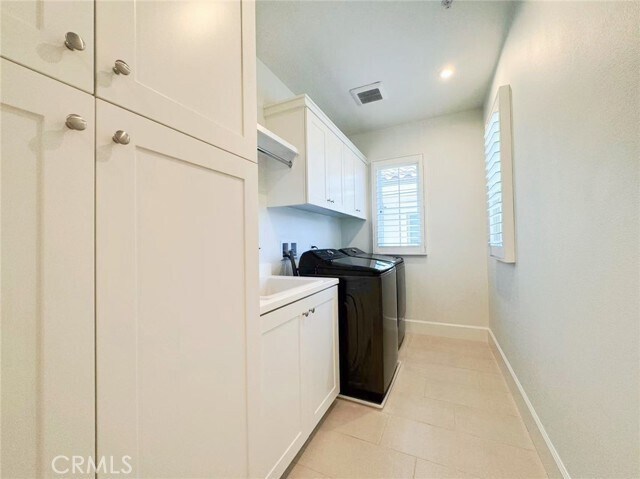 Building Photo - 224 Fiore