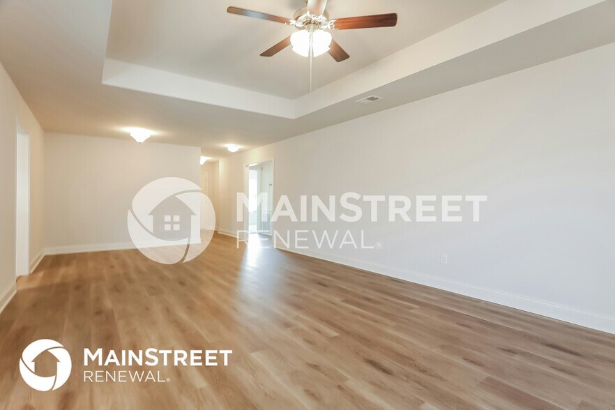 Building Photo - 324 Black Crk Trl