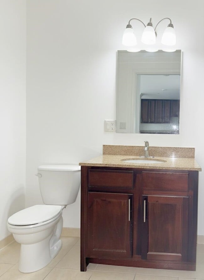 Building Photo - 190 Culver Ave