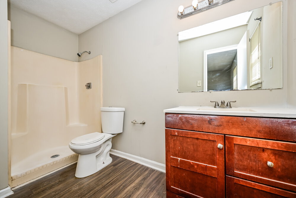 Building Photo - 3835 Charlotte Dr