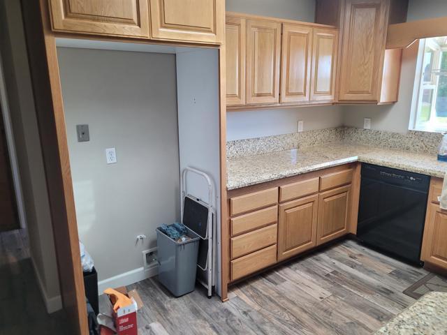 Building Photo - 25915 Jesmond Dene Rd