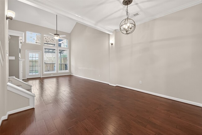 Building Photo - 2330 Everest Way