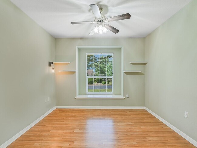Building Photo - 138 Dewberry Dr