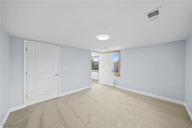 Building Photo - 1735 Merriman Rd