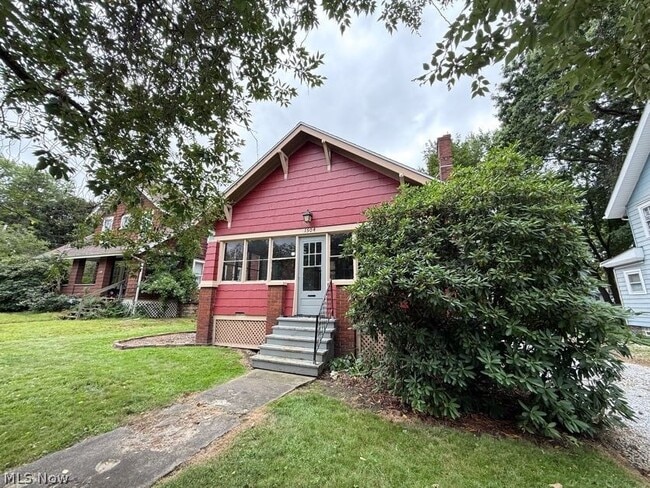 Building Photo - 1504 Preston Ave