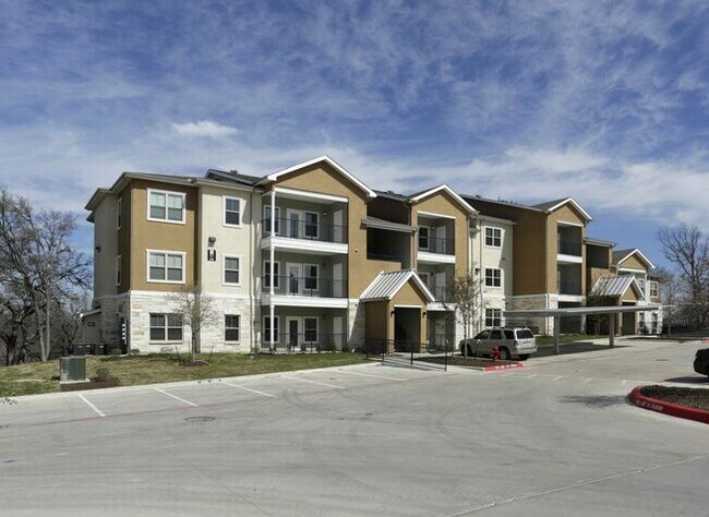 Building Photo - Creekside at KFort |$500 Off First Month |...