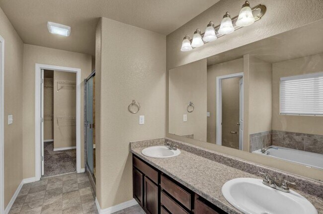 Building Photo - 6507 Donahue Drive