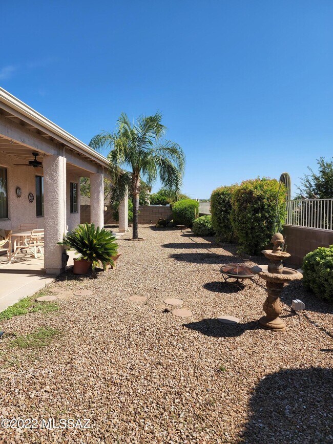 Building Photo - 11598 N Flat Iron Dr