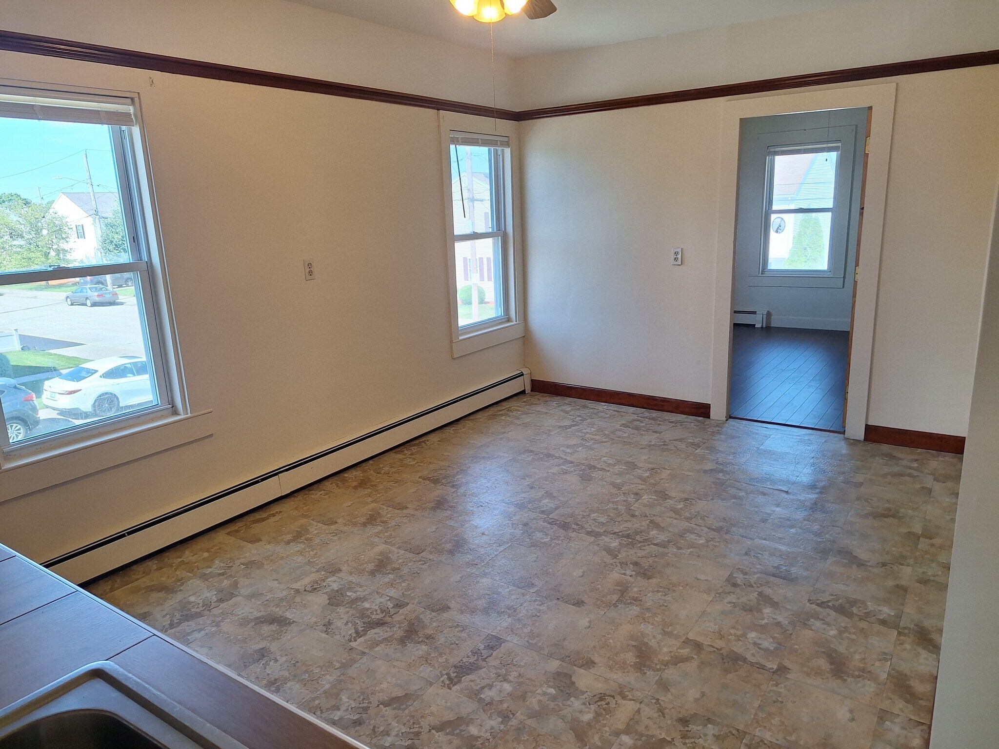 Building Photo - 67 Tobie Ave