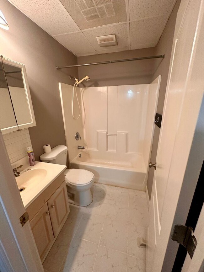 Building Photo - Coming Soon! Alabaster