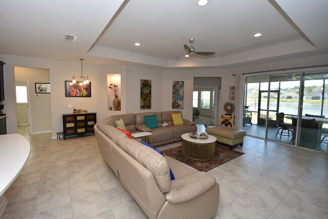 Building Photo - 143 Wood Stork Ln