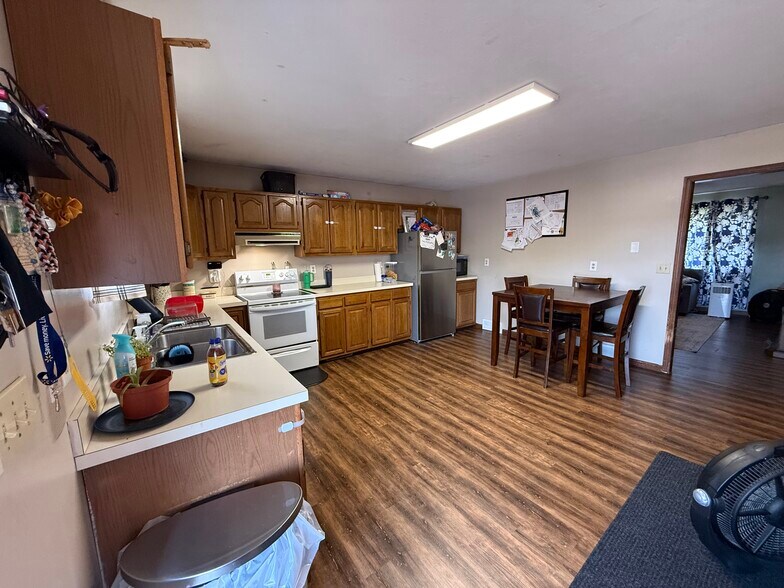 Building Photo - 275 Galavotti Pl