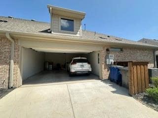 Building Photo - 2819 Concord Dr