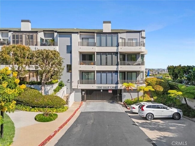 Building Photo - 230 Lille Ln