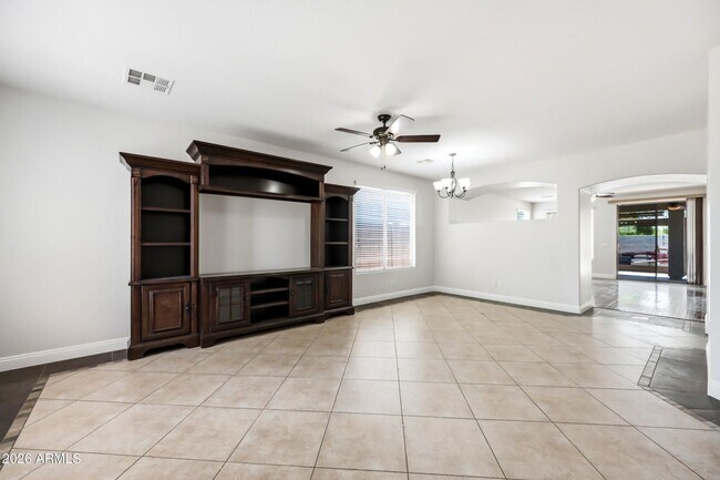 Building Photo - 34634 N Appaloosa Way